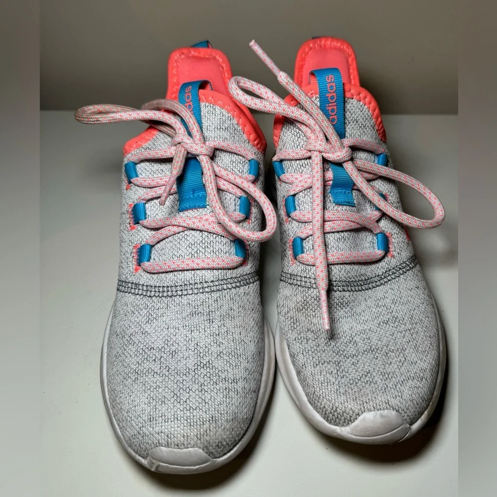 Kids 5 | Adidas | Cloudfoam Sneakers